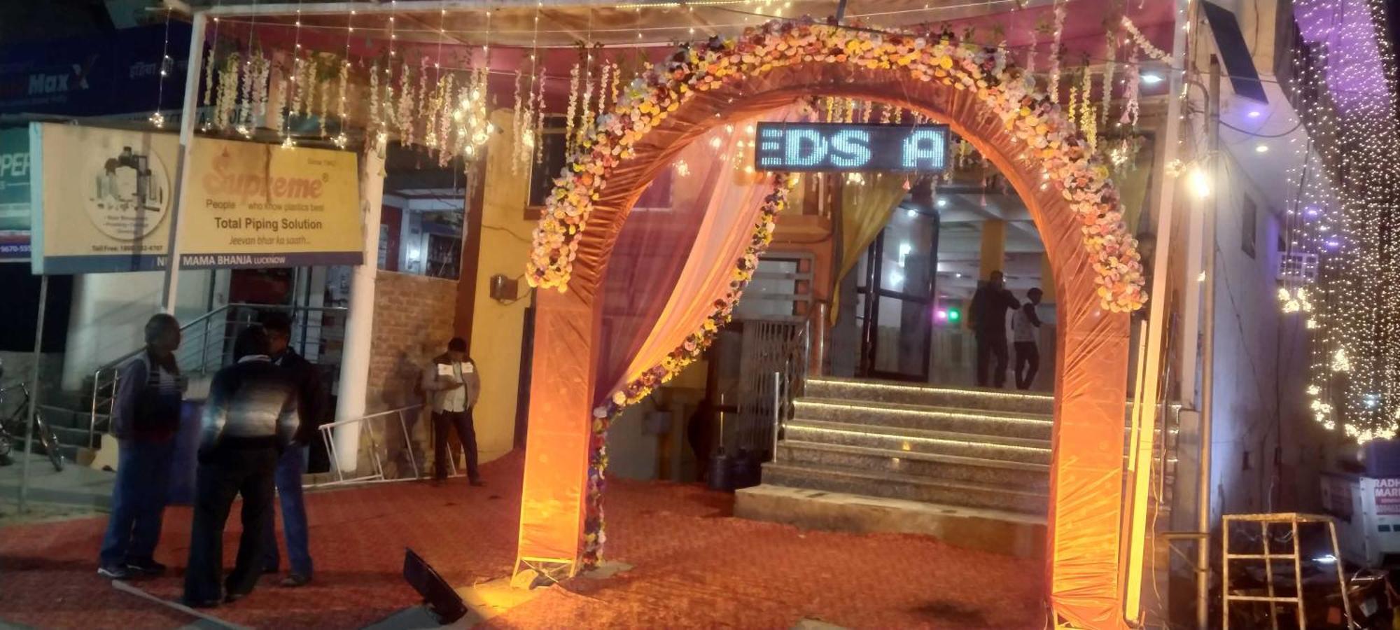 Oyo Hotel Radhe Krishna Marriage Hall Lucknow Exterior photo